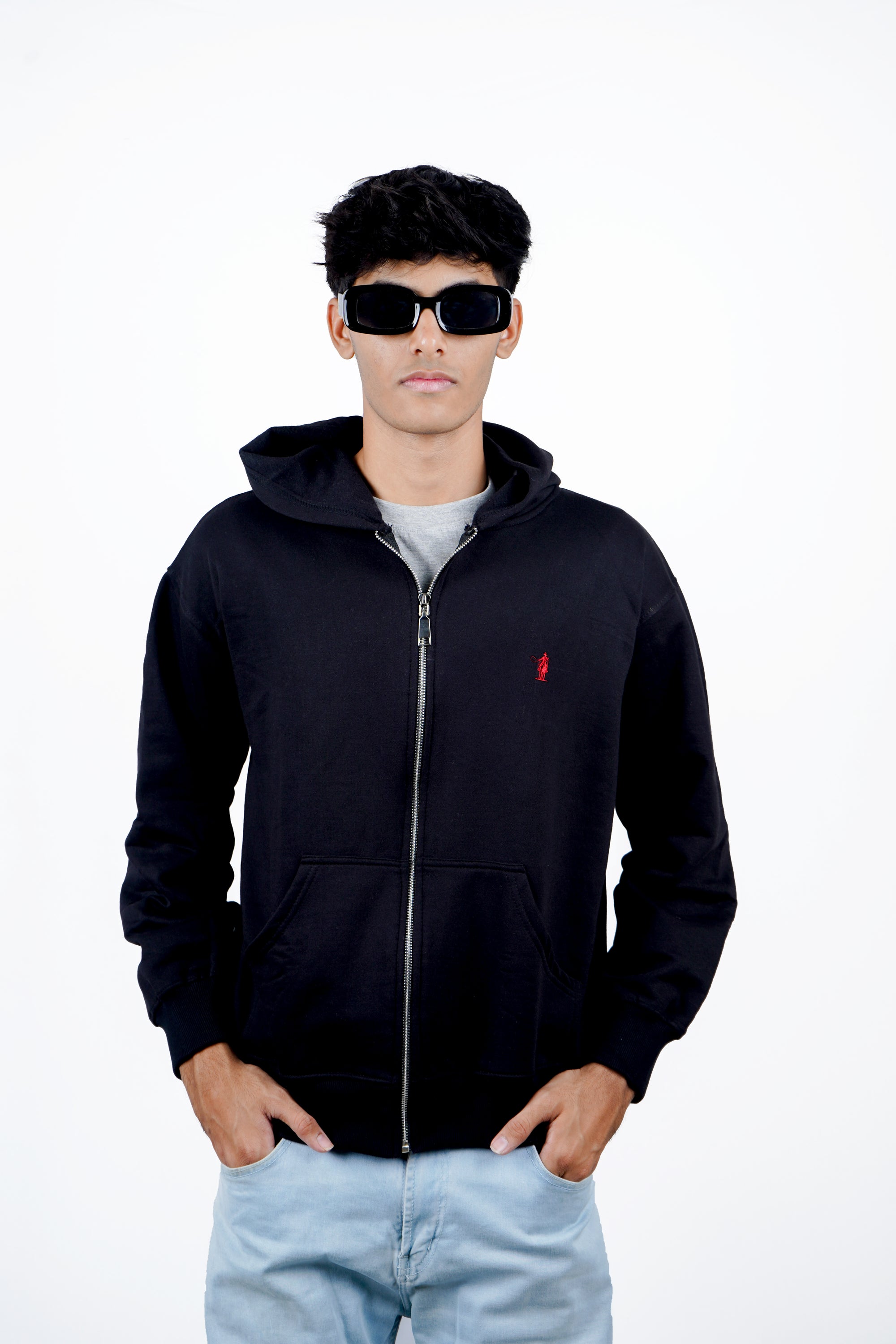 THE ELEMENT ZIPPER